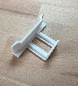 Solar panel water drain clip 30x10