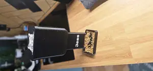 Automatic cat feeder