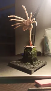 Facehugger jumping from egg ( Alien movies)