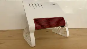 FritzBox 7590 AX V2, 5590 Fiber, 7690 Stand (Ständer)