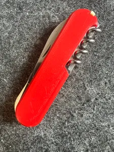 Old Wenger 85mm scales v3 + Clips