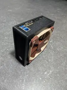 Modified right Side of DeskGo custom case for DeskMini Button Switch with 18mm on the outside