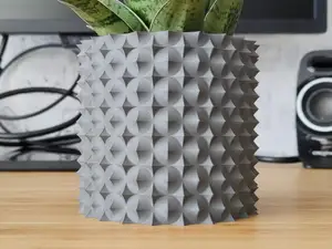 Rose Thorns Plant Pot and Planter - Vase Mode Design