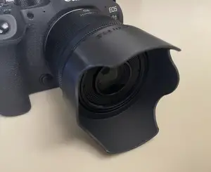 Canon RF 35mm f/1.8 Macro IS STM Lens Hood