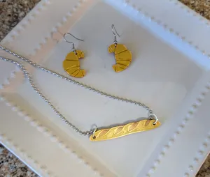 When in doubt, eat bread. - Easy 10 minute, filament swap - Bread Basket Jewelry Set - Croissant earrings and Baguette necklace