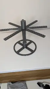 Rotating keychain stand