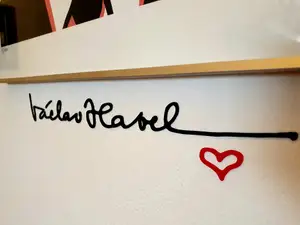 Vaclav Havel signature