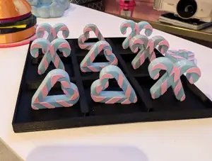 Candy Cane Lane - Tic Tac Toe Board - Games, Stocking Stuffers, Car Games, Decor