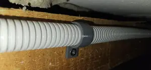 single-screw pipe holder 20mm