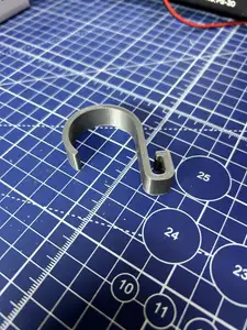 Chainlink fence toprail wire clip