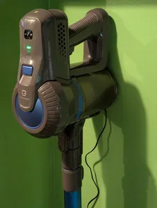 Greenote GSC50 vacuum hanger/charger