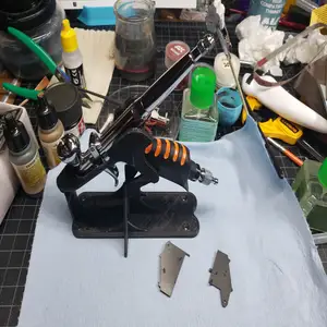 Airbrush Stand - Neo for Iwata TRN-1