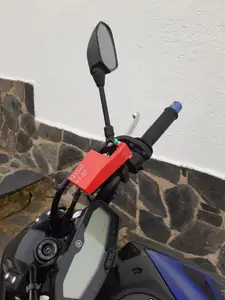 Yamaha MT-07 (2016) rear view mirror support