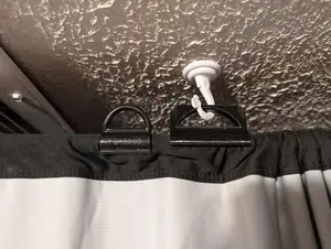 Projector Screen Clip
