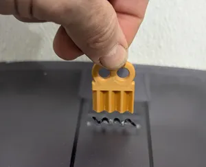 Paper towel / TP dispenser key