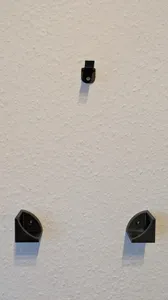Wall display for books