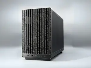 Lian Li A3-mATX Front Panel