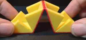 Multi-Material hinged Roll-Up Box experiment.. TPU / PLA