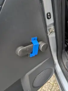 Window crank blocker (toddlers)