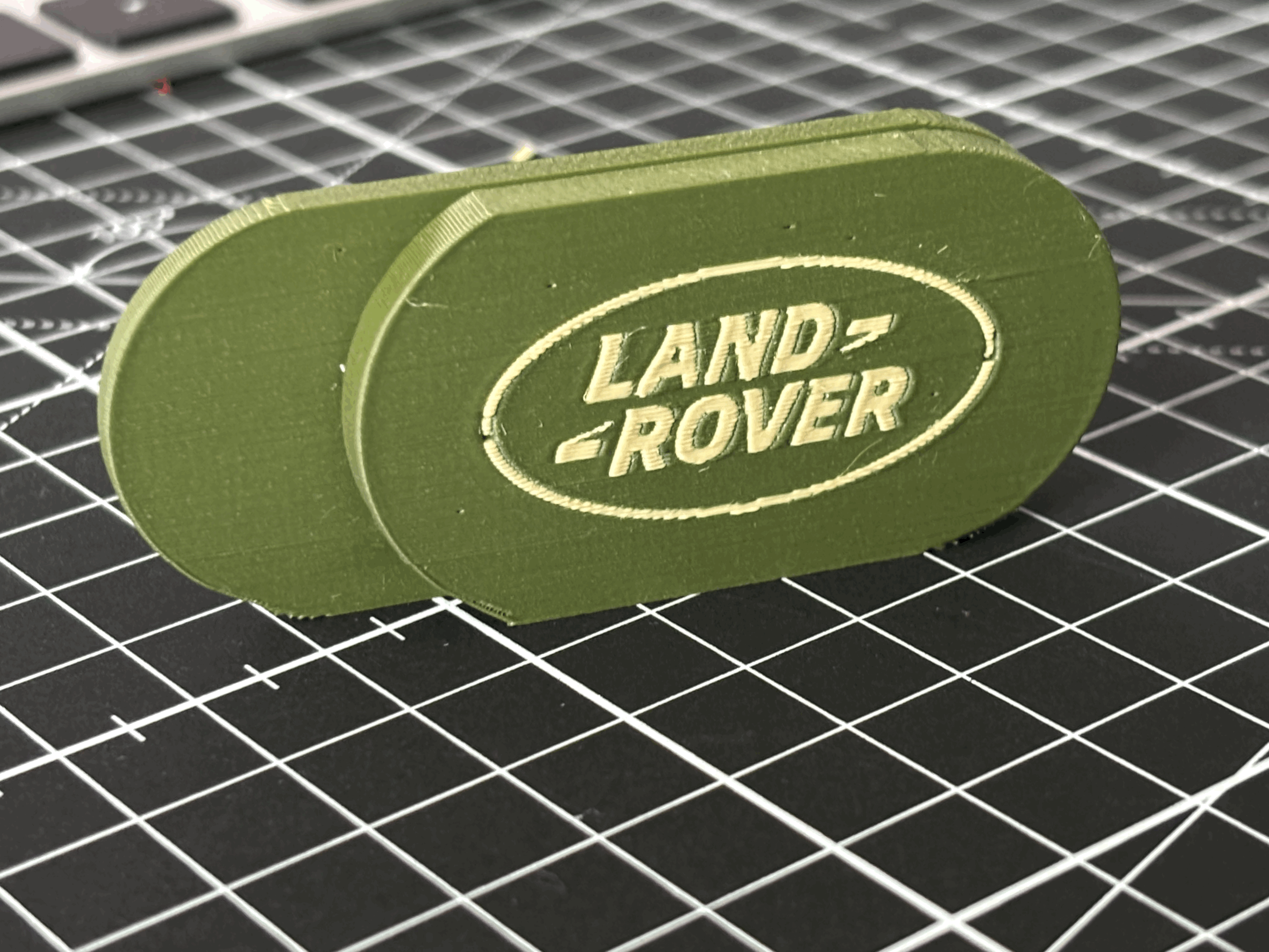 Magnetic Stabilizer for Seat Belt | Stabilizzatore magnetico per cintura di sicurezza Land Rover Defender
