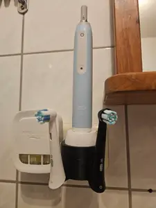 Oral-B Ladehalter Charger Holder EU Plug Schuko mit Bürstenhalter brush holder