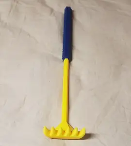 back scratcher