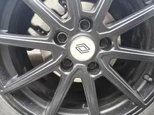 Renault RC Design Wheel Caps