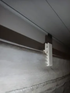 curtain clip