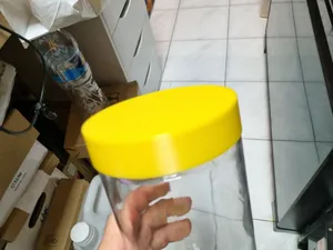 Lid for glass spaghetti container