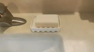 Soap Dish with Drains and Walls (for rectangle sinks)