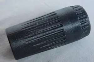 Verschraubbare Dose für 120 Mittelformat Film im Ripp-Design; Screw-on container for 120 medium format film in a ribbed design