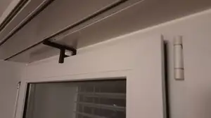 Tilt Window Limiter