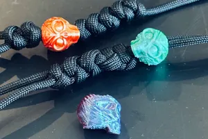 Mummified Alien Skull Paracord Bead