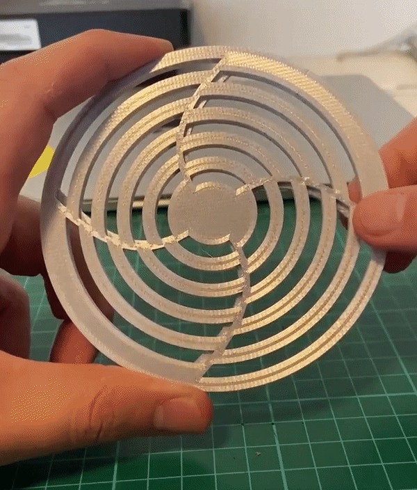 Vent optical illusion