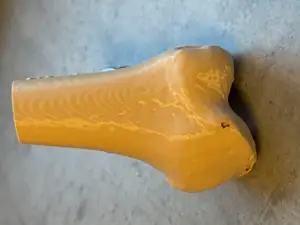 Distal femur