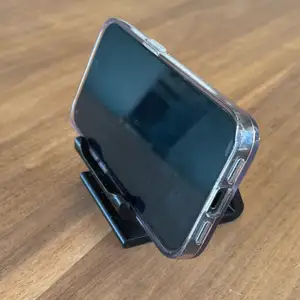Simple Phone Stand
