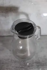 jug lid