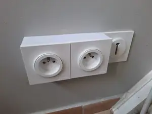 Socket box