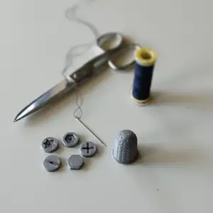 Bolt/Screw head buttons