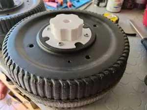 Connecting Clip of the Electric Car Tire Adapter for Children - Clip Collegamento Ruota Macchina Elettrica Bambini