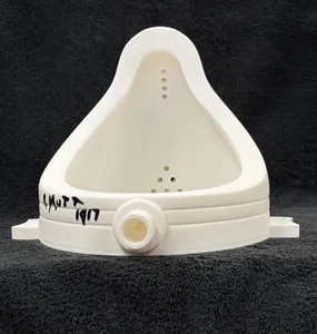 Model of Marcel Duchamp's Fountain