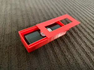 USB Box V2 with Slide and Locking Mechanism