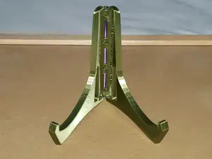 Perfect-fit plate stand / bowl stand