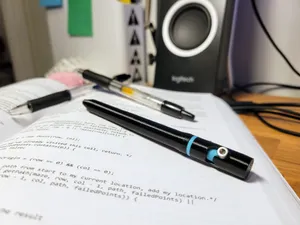 Bolt action pen (for Pilot G2 cartridges)