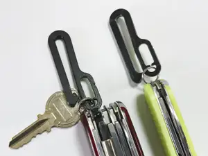 Carabiner Suspension Clip/Deep Pocket and Belt Keychain Holder