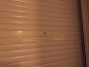 shutter handle // poignée de volet