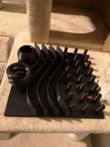 Cat feeder toy
