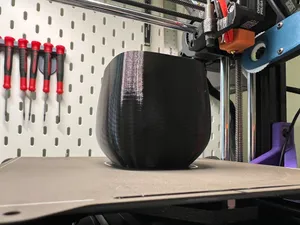 Elegant Square Planter (Vase Mode)