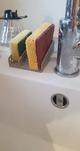 Sponge stand