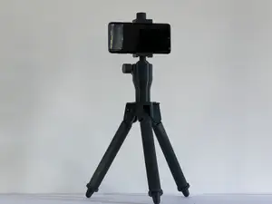 Tripod for Phones (100% 3D-printable)